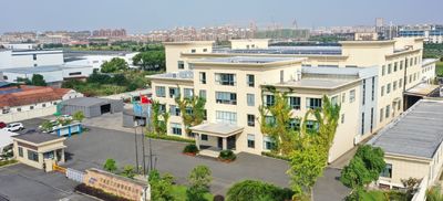 Ningbo Yolanda Spray Co., Ltd. 製造者の生産ライン