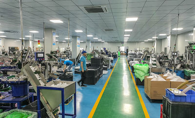 Ningbo Yolanda Spray Co., Ltd. 製造者の生産ライン