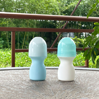 購入 50ml 1.8oz エッセンシャルオイルのための空のローラーボトル online manufacture