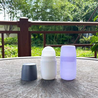 オーダーメイド ロゴ プラスチック ロールオン ボトル 60ml ボリューム 環境に優しいオプション